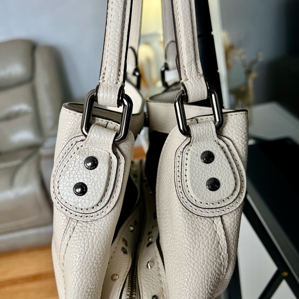 Coach Edie Shoulder Bag 31 With Star Rivets - Picture 5 of 16